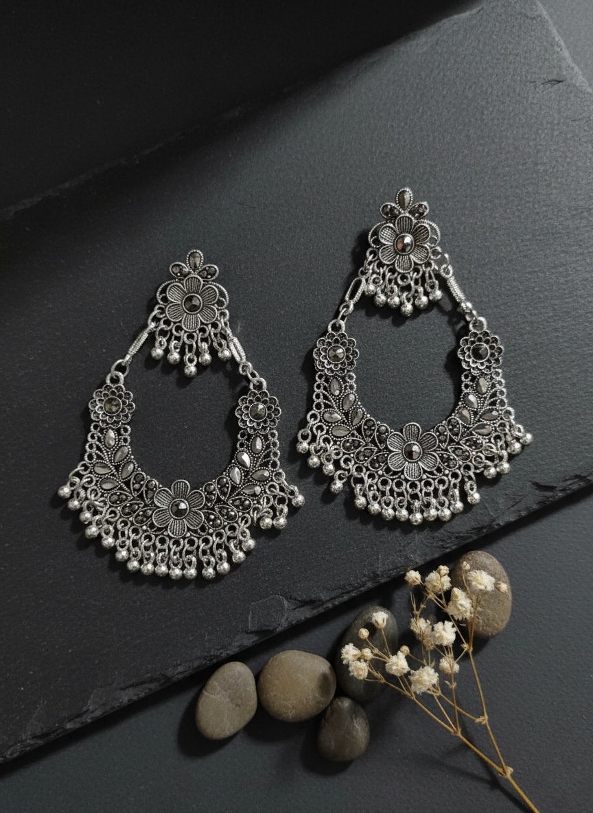 43a8691b89c76471d355ad14edf2740f.jpg - Oxidised Jewellery by Luxe Aura